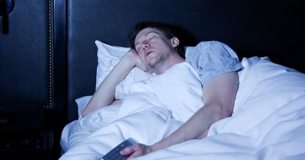 밤에 보는 빛은 비만, 당뇨병, 고혈압을 증가시킵니다